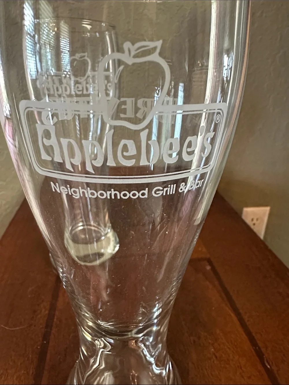 Vintage Applebee’s Brewtus Pilsner Beer Glasses - Set of 2 (22oz Heavy Base)
